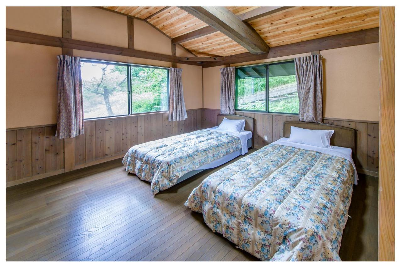 但馬長寿の郷　宿泊棟「夢」ロッジ Yabu  Extérieur photo